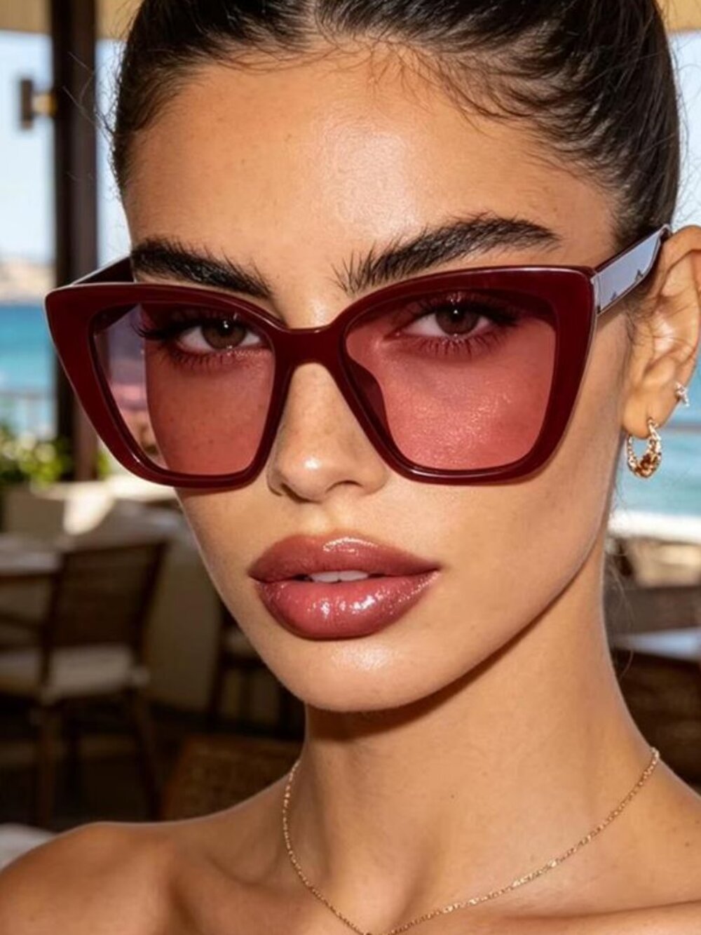 Retro Red Frame Cat-Eye  Sunglasses
